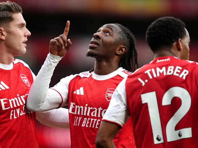 Eze ghi dấu ấn bằng hành động đẹp sau bàn thắng mở tỷ số