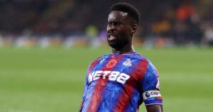 Cuộc đua chuyển nhượng Marc Guehi gây sốc