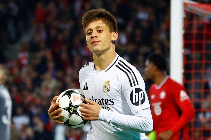 Real Madrid muốn bán Arda Guler